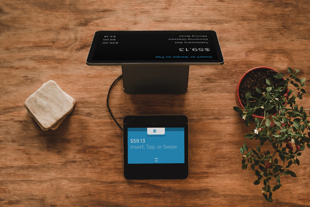Growl Hub cloud business operating systems and retail management in practice